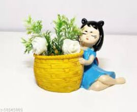 Decorative Terra Doll Planter (So caring Planteralla)