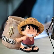 Antique Luffy Pen Holders/planter